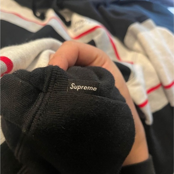 Supreme Hooded Sweatshirt Men’s Size M - Picture 5 of 6